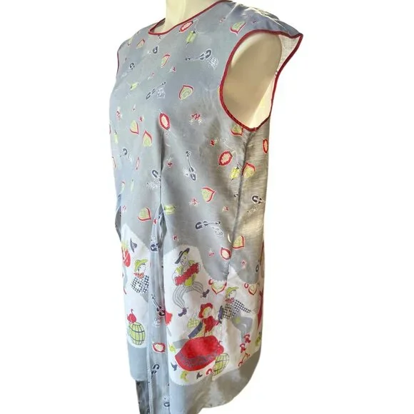 950s Cotton Apron With Folk Art Italian Style Dance Music Print  Red Trim VTG - Picture 5 of 16